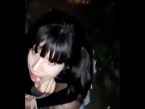 ❤️ На вулиці опухлий пеніс в обмін на цукерки ☑ Російське порно на uk.porngifer.ru